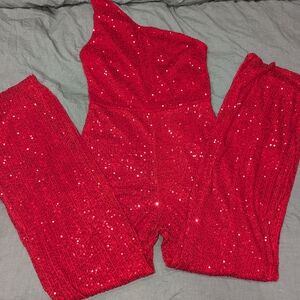 Elegant Red Sequin One-Shoulder Jumpsuit